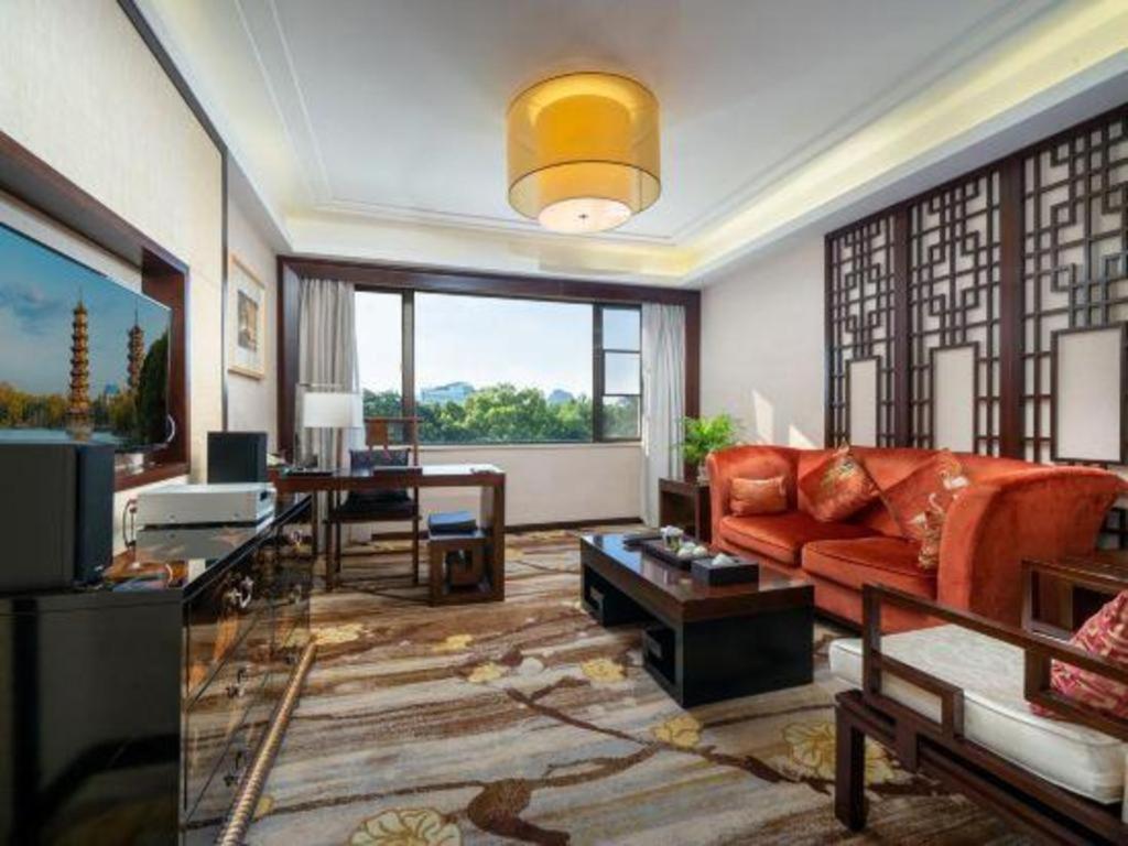 Guilin Grand Link Hotel Exterior photo